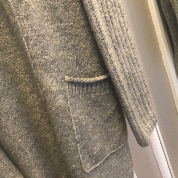 Cardigan - Picture 3 of 4